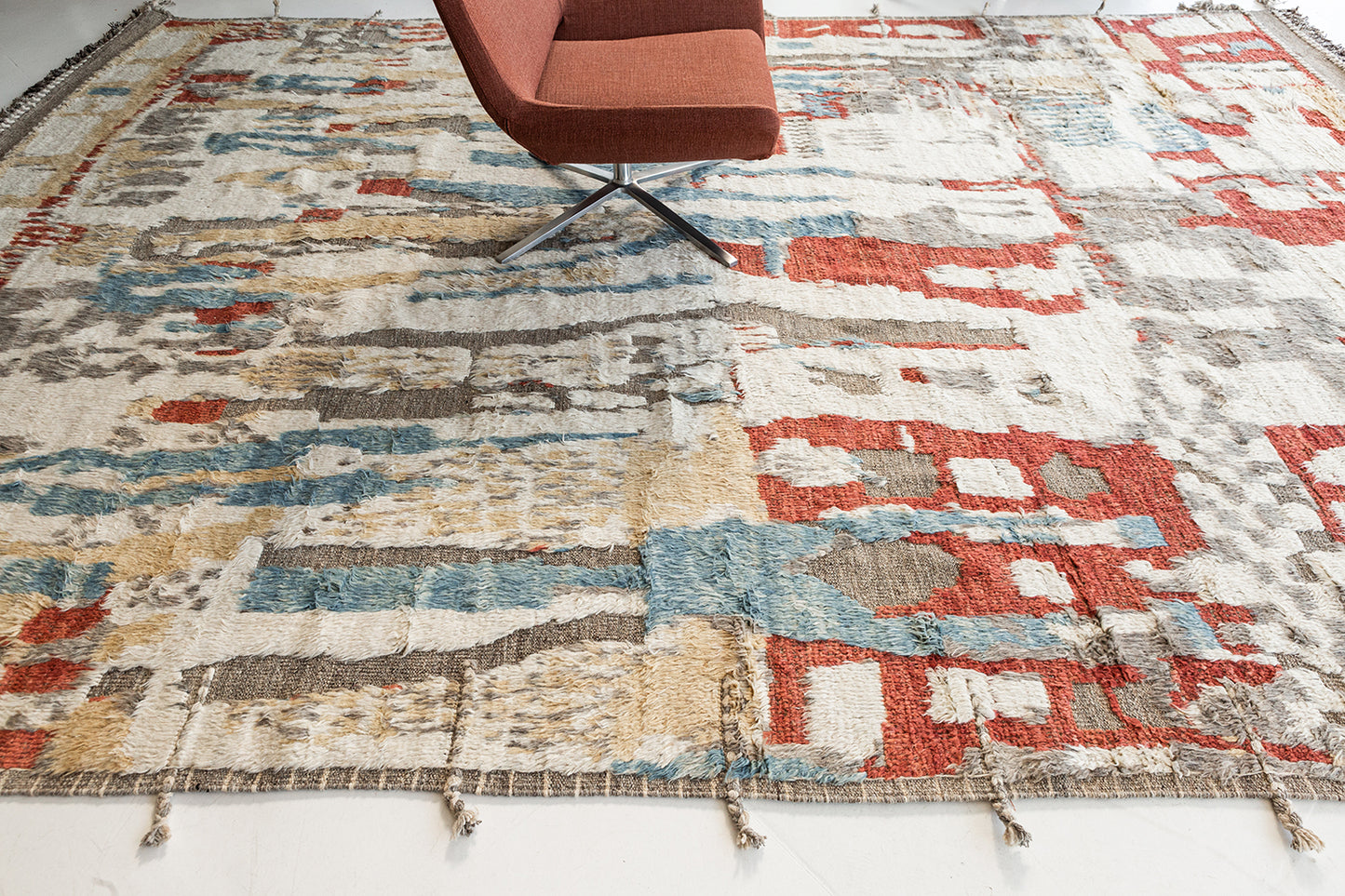 Modern Rug Image 4956 Halfah, Atlas Collection