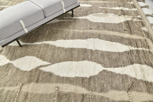 Modern Rug Image 4559 Garrigue, Haute Bohemian