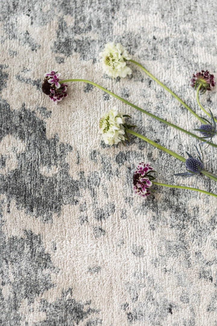 Modern Rug Image 9653 Rinka, Yokai Collection