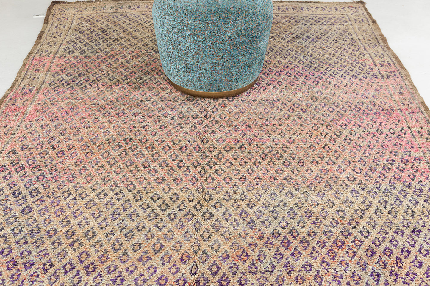 Modern Rug Image 12800 Vintage Moroccan Beni M'Guild Rug
