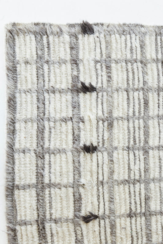 Modern Rug Image 717 Amihan, Sahara Collection 29276