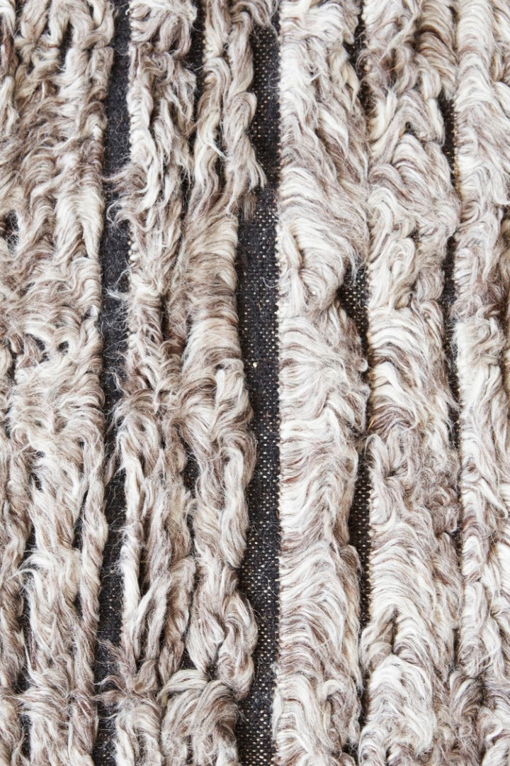 Modern Rug Image 357 Abroshca, Haute Bohemian