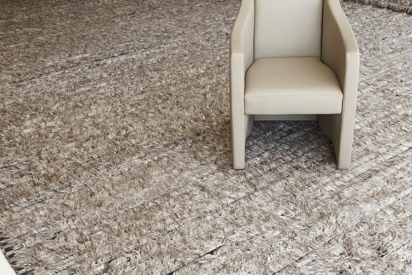 Modern Rug Image 359 Abroshca, Haute Bohemian