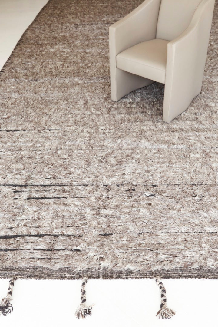 Modern Rug Image 358 Abroshca, Haute Bohemian