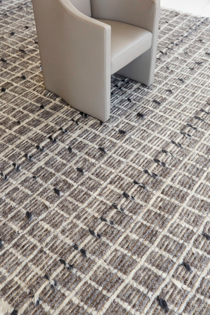 Modern Rug Image 747 Amihan, Sahara Collection 29293