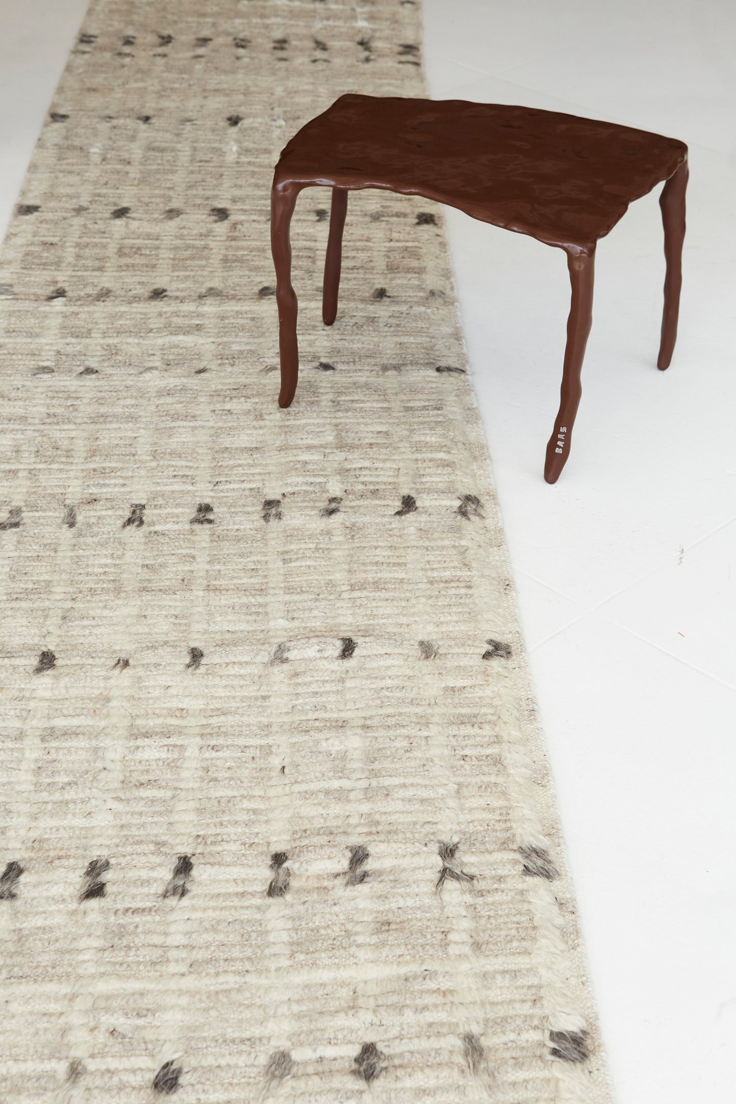 Modern Rug Image 630 Amihan Runner, Sahara Collection 29308