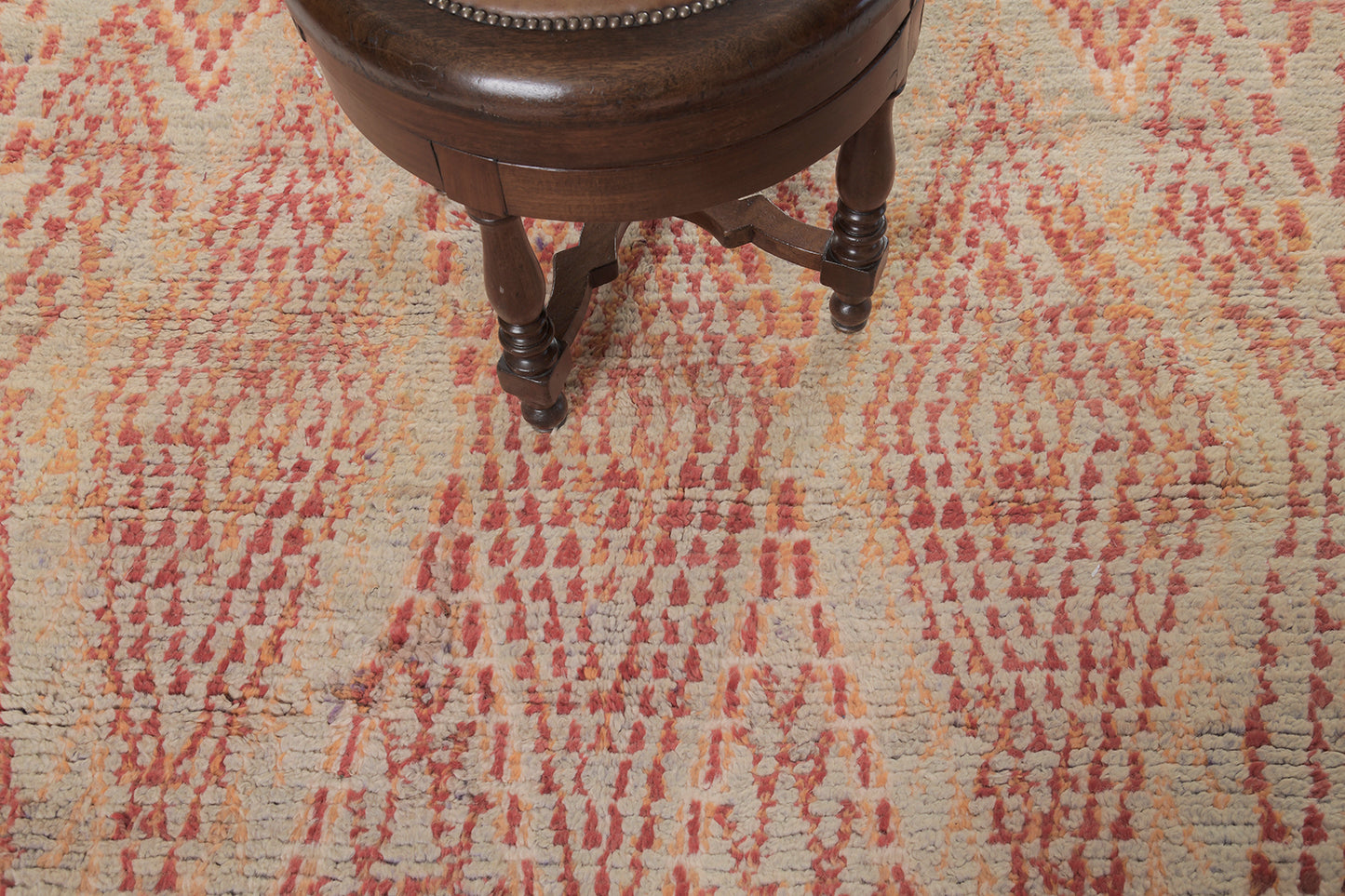 Modern Rug Image 12860 Vintage Moroccan Beni M'Guild Tribe Rug