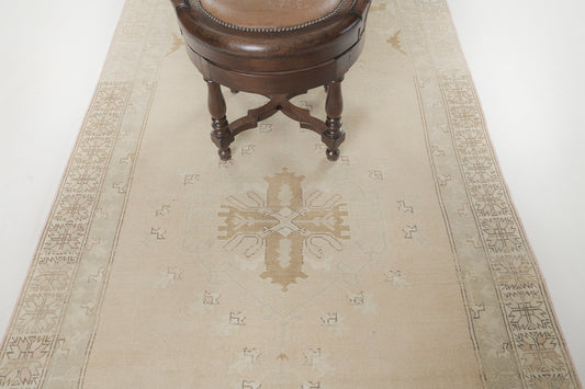 Vintage Turkish Anatolian Dazgir Rug