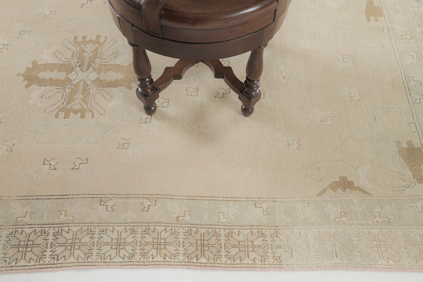 Vintage Turkish Anatolian Dazgir Rug