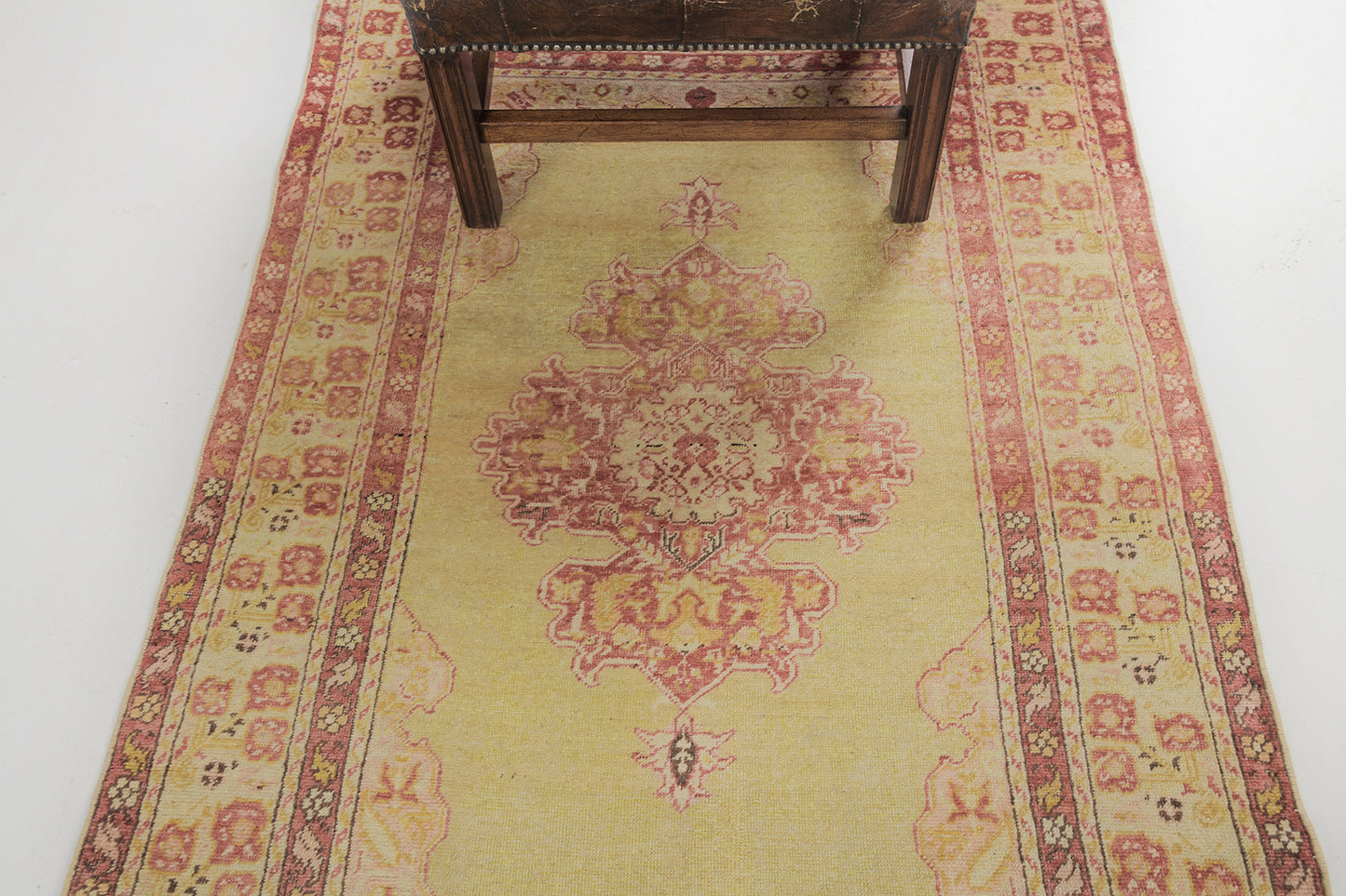 Vintage Turkish Anatolian Yuntdag Rug