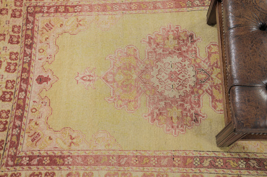 Vintage Turkish Anatolian Yuntdag Rug