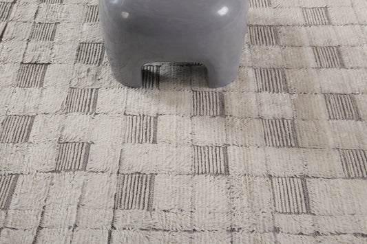 Modern Rug Image 5087 Heron, Sandpiper Collection