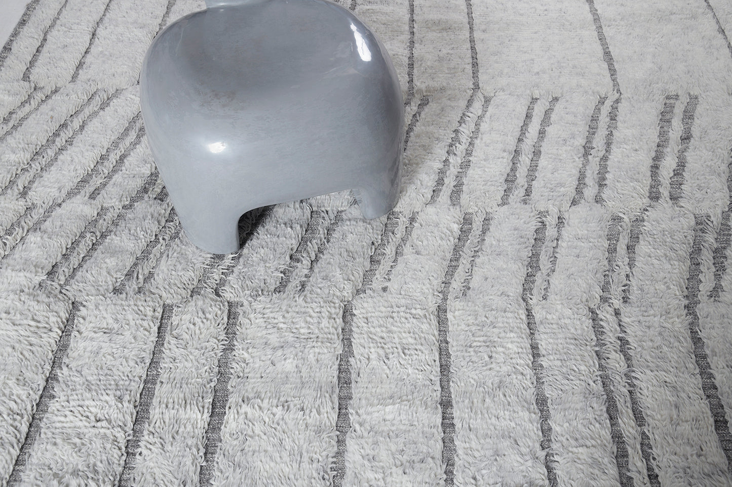 Modern Rug Image 10339 Snipe, Sandpiper Collection