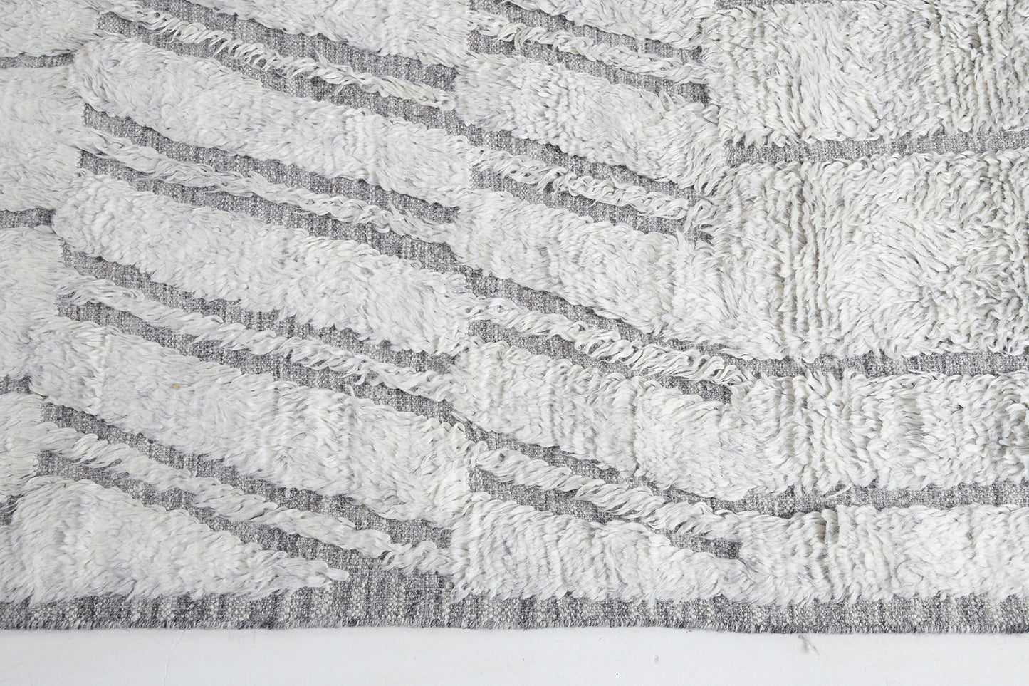 Modern Rug Image 10338 Snipe, Sandpiper Collection