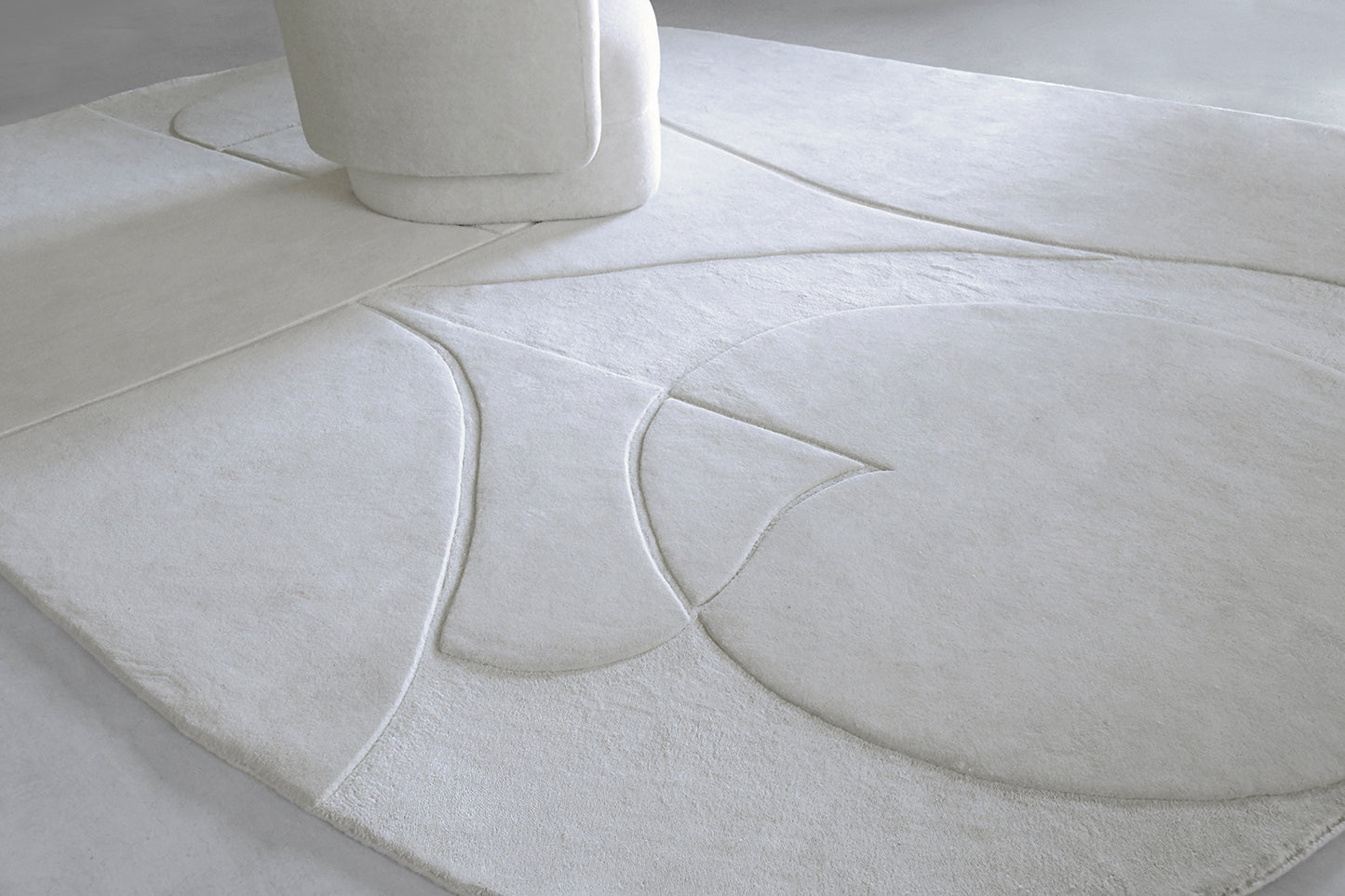Modern Rug Image 2653 Contour by Claudia Afshar