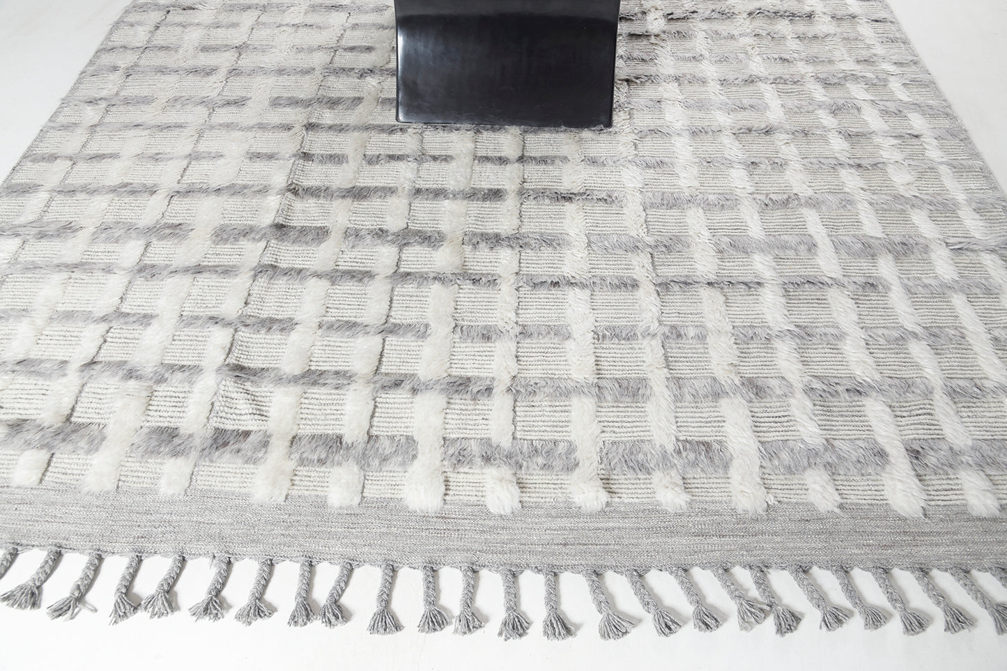 Modern Rug Image 10911 Stork, Sandpiper Collection