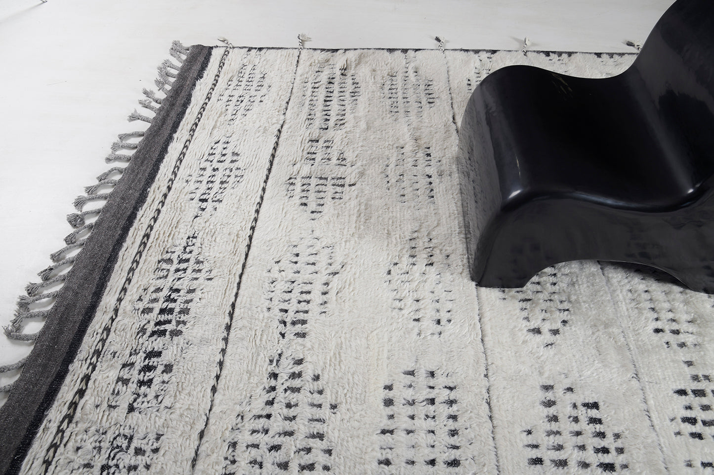 Modern Rug Image 10781 Spoonbill, Sandpiper Collection