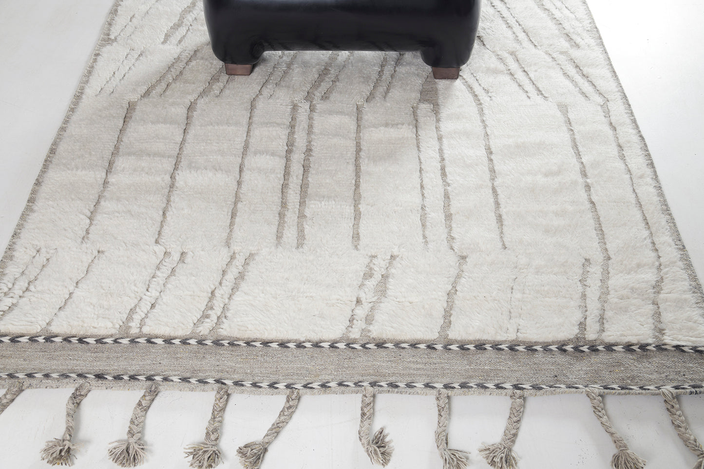 Modern Rug Image 10333 Snipe, Sandpiper Collection