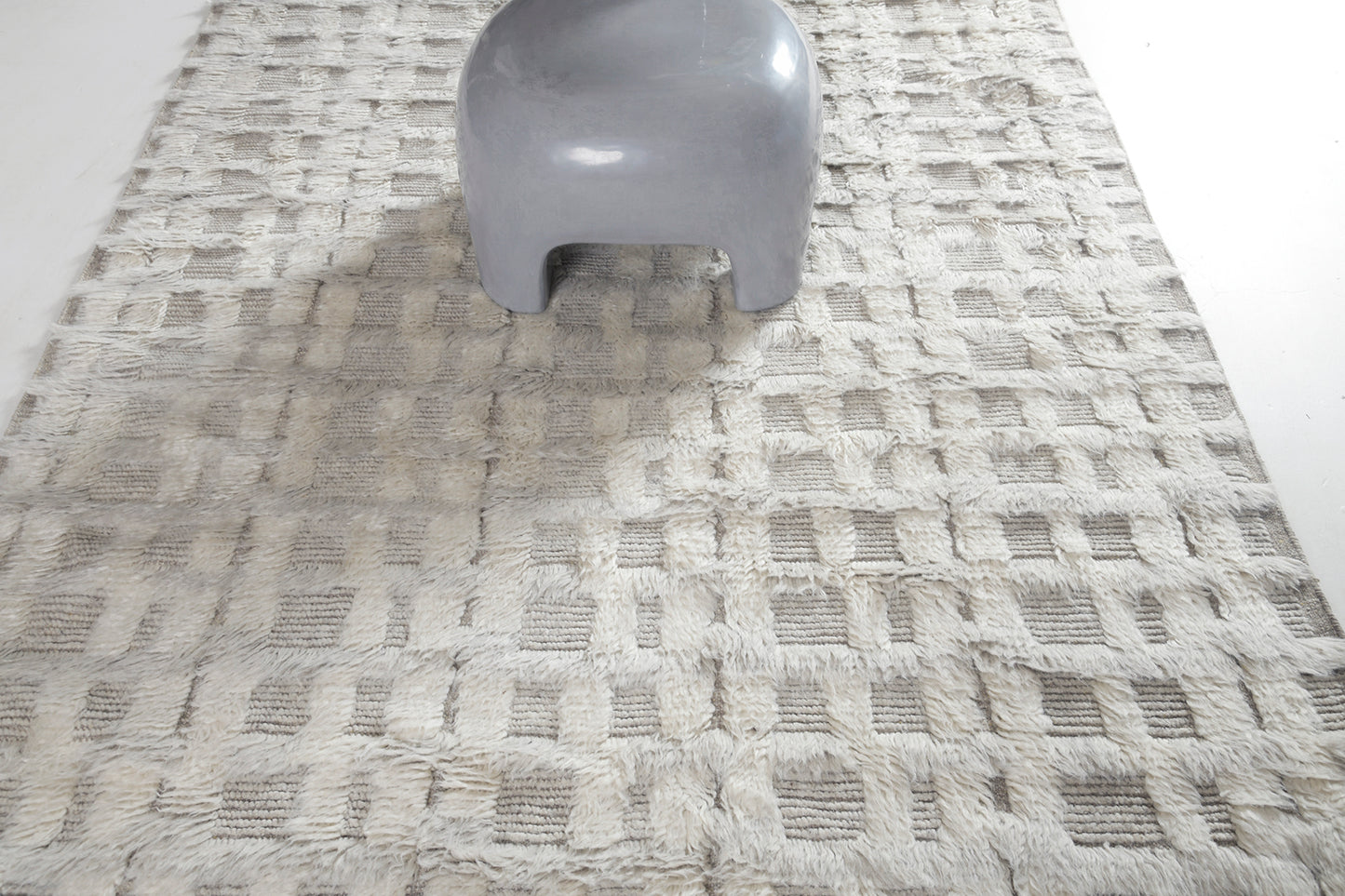 Modern Rug Image 1992 Bittern, Sandpiper Collection