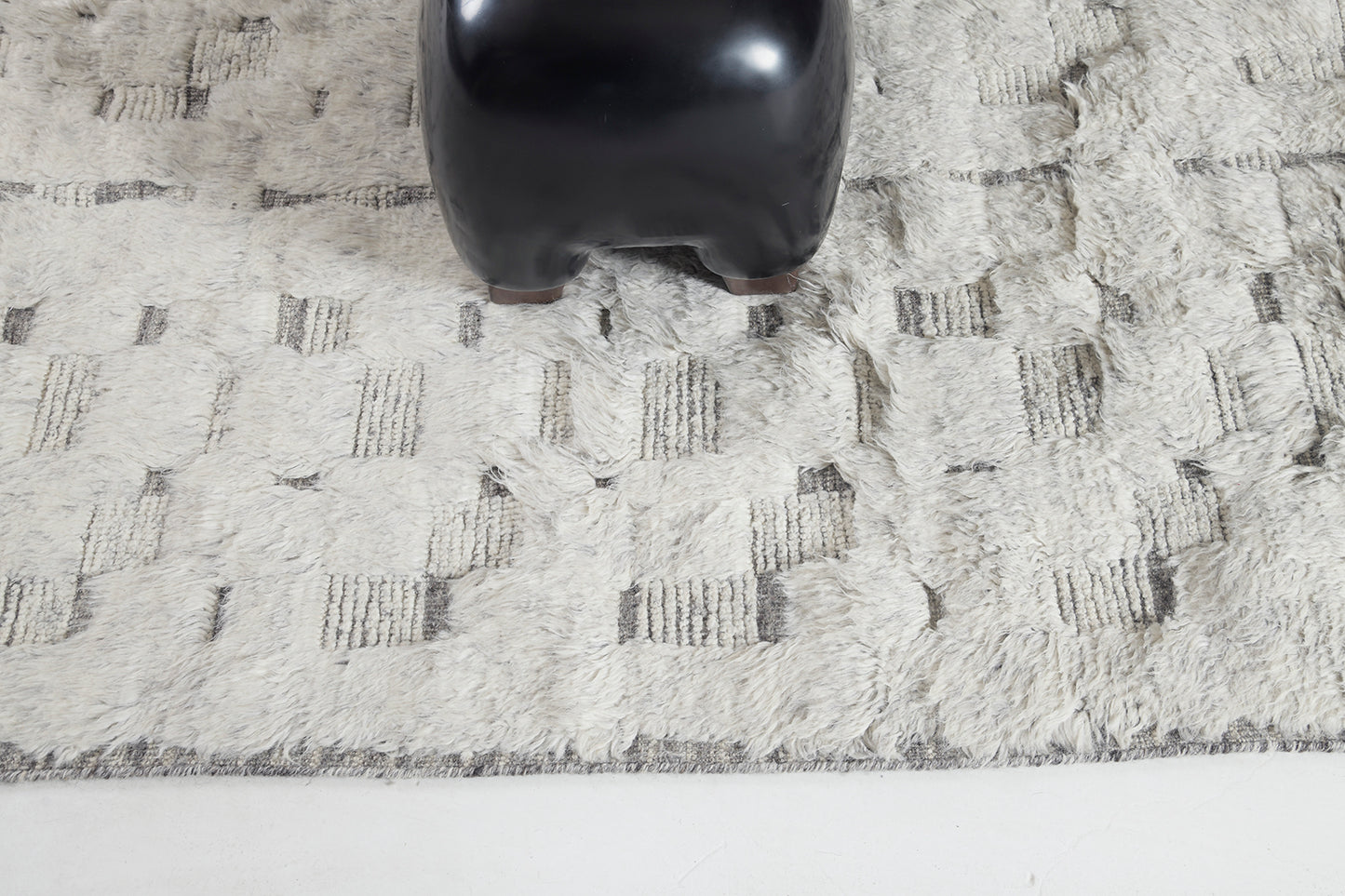 Modern Rug Image 2681 Crane, Sandpiper Collection