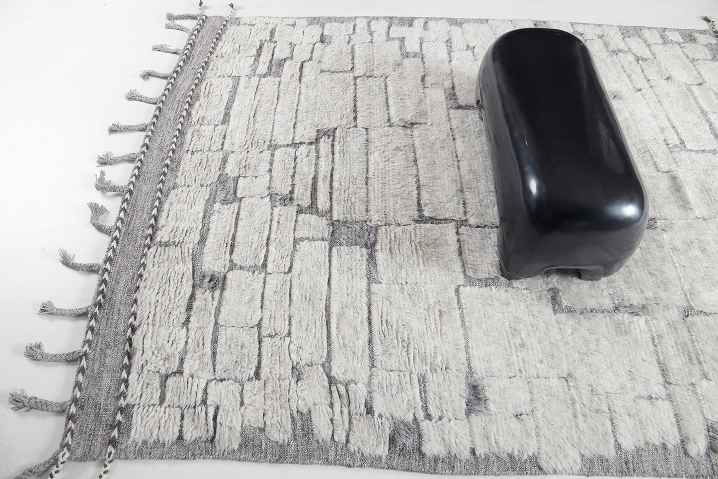 Modern Rug Image 1203 Avocet, Sandpiper Collection