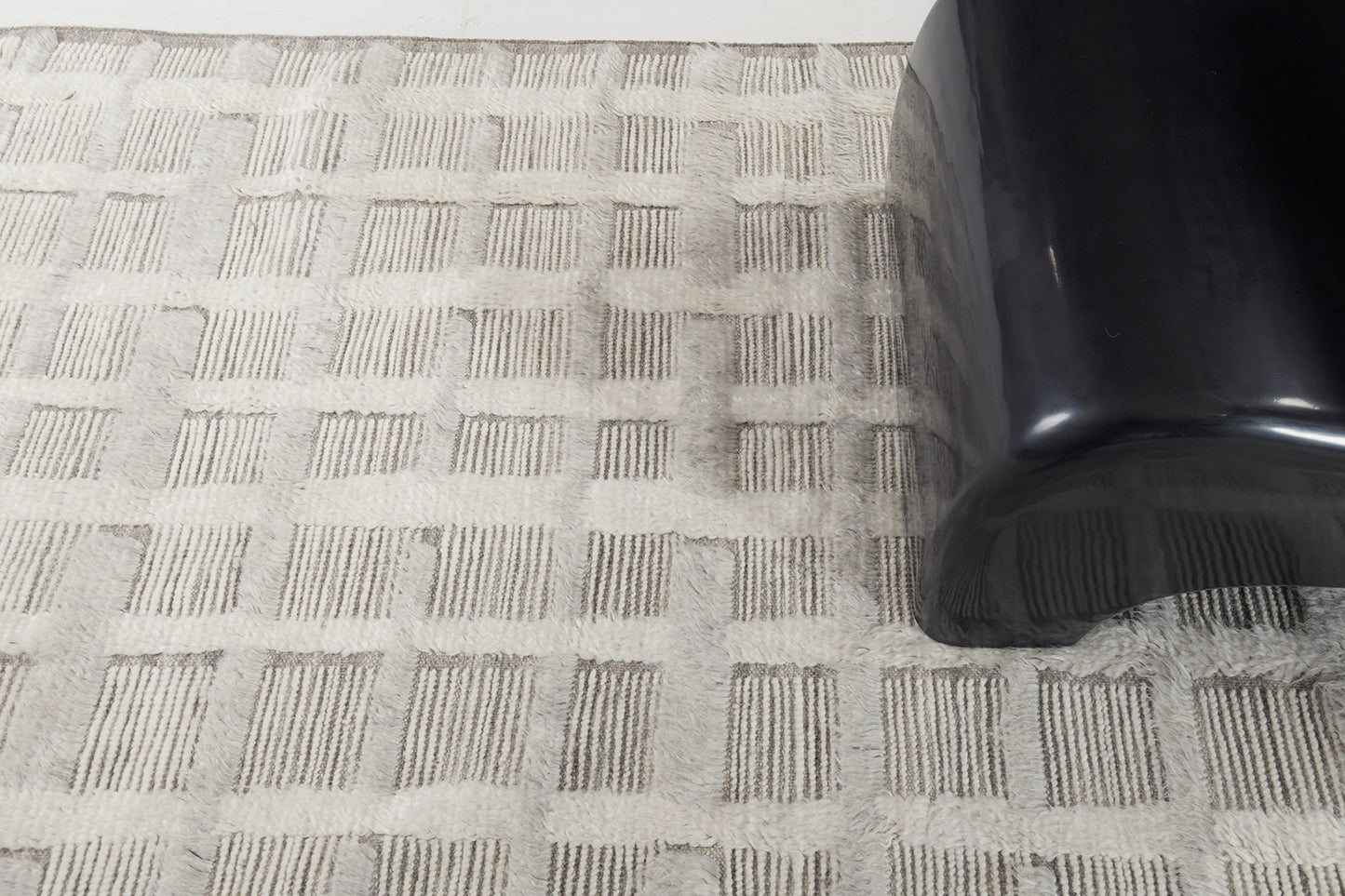 Modern Rug Image 10901 Stork, Sandpiper Collection