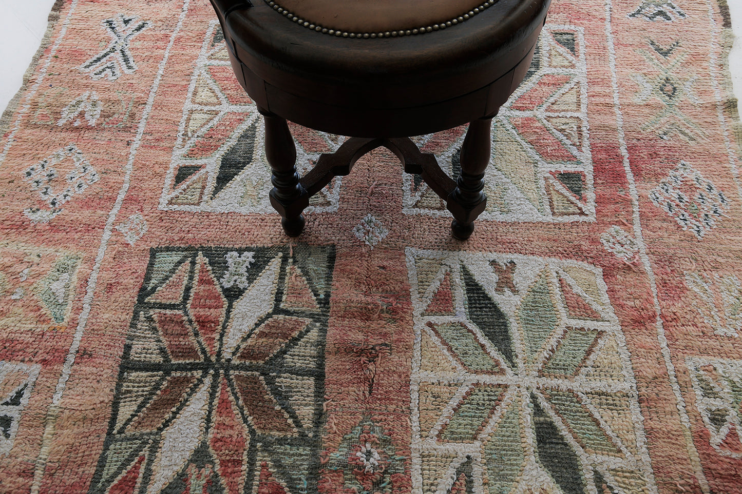 Modern Rug Image 12834 Vintage Moroccan Beni M'Guild Tribe Rug