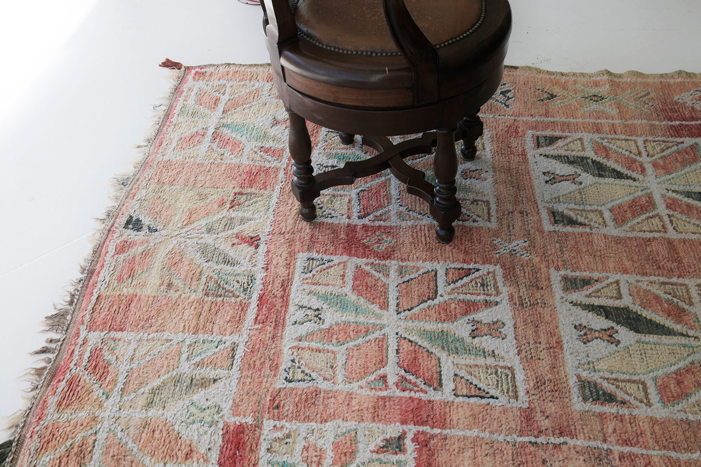 Modern Rug Image 12833 Vintage Moroccan Beni M'Guild Tribe Rug
