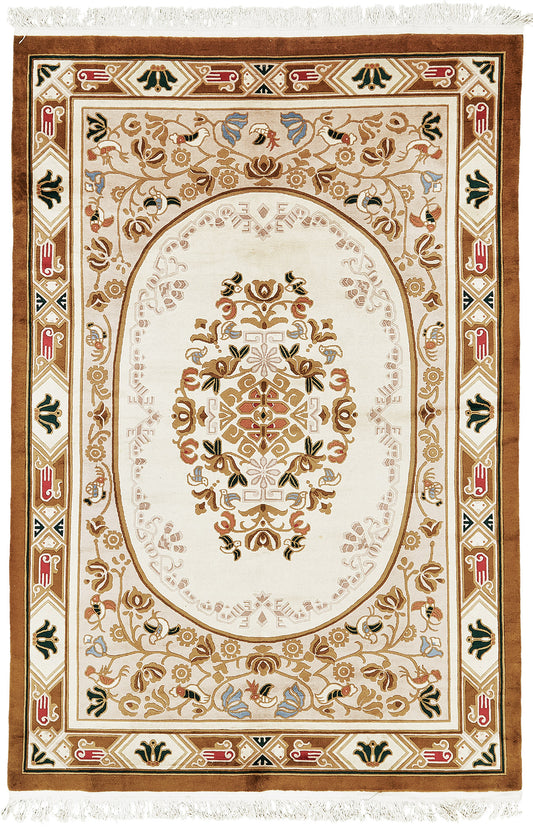 Chinese Medallion Design Rug
