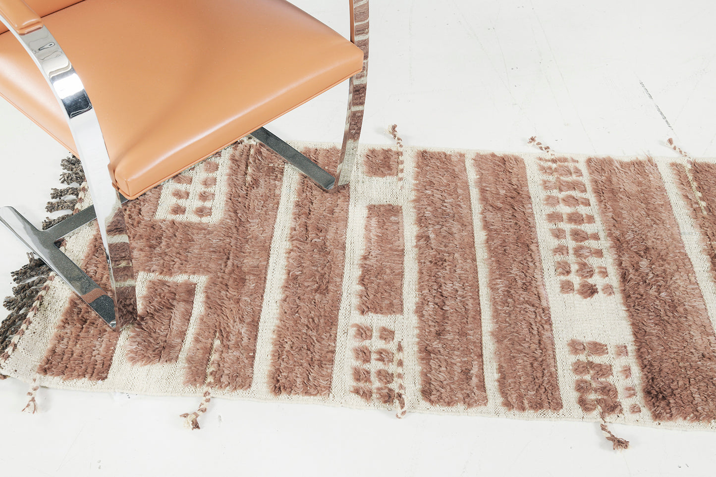 Modern Rug Image 5821 Katabatic Runner, Haute Bohemian