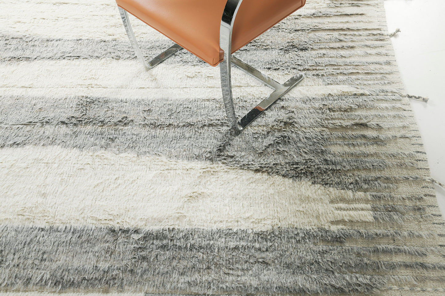 Modern Rug Image 1454 Baddis, Atlas Collection