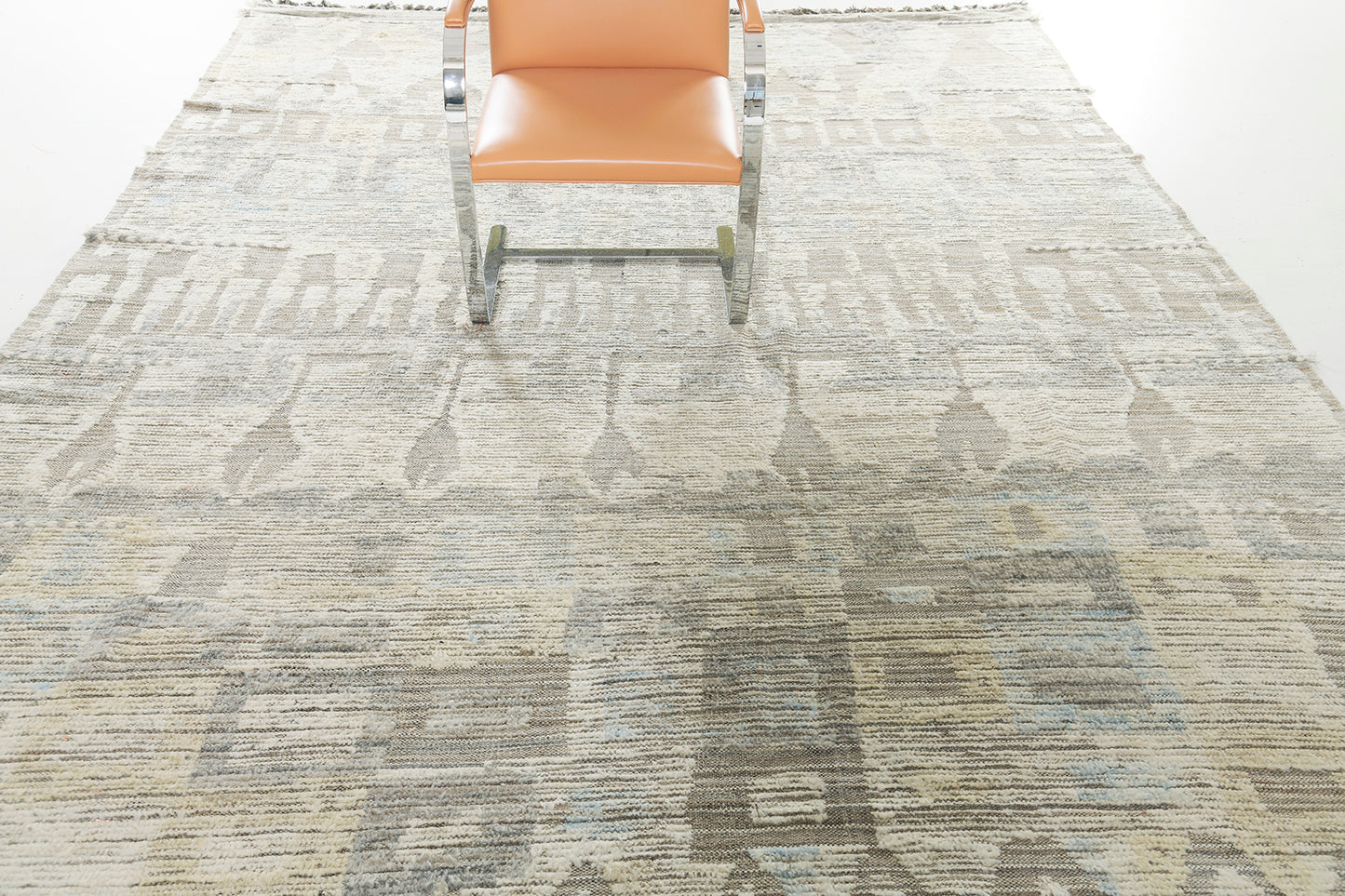 Modern Rug Image 6347 Lunja, Atlas Collection, Seasons