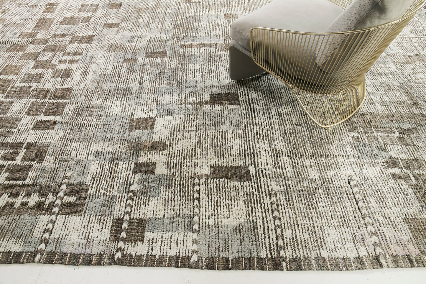 Modern Rug Image 6837 Meghighda, Atlas Collection, Seasons