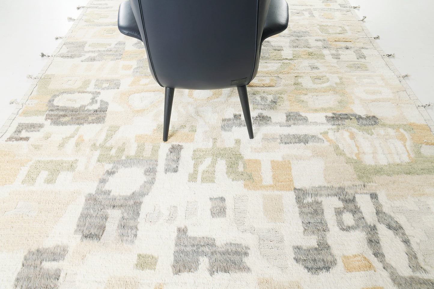 Modern Rug Image 1269 Awsim, Atlas Collection