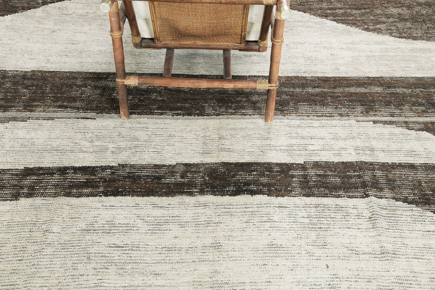 Modern Rug Image 1463 Baddis, Atlas Collection, Seasons