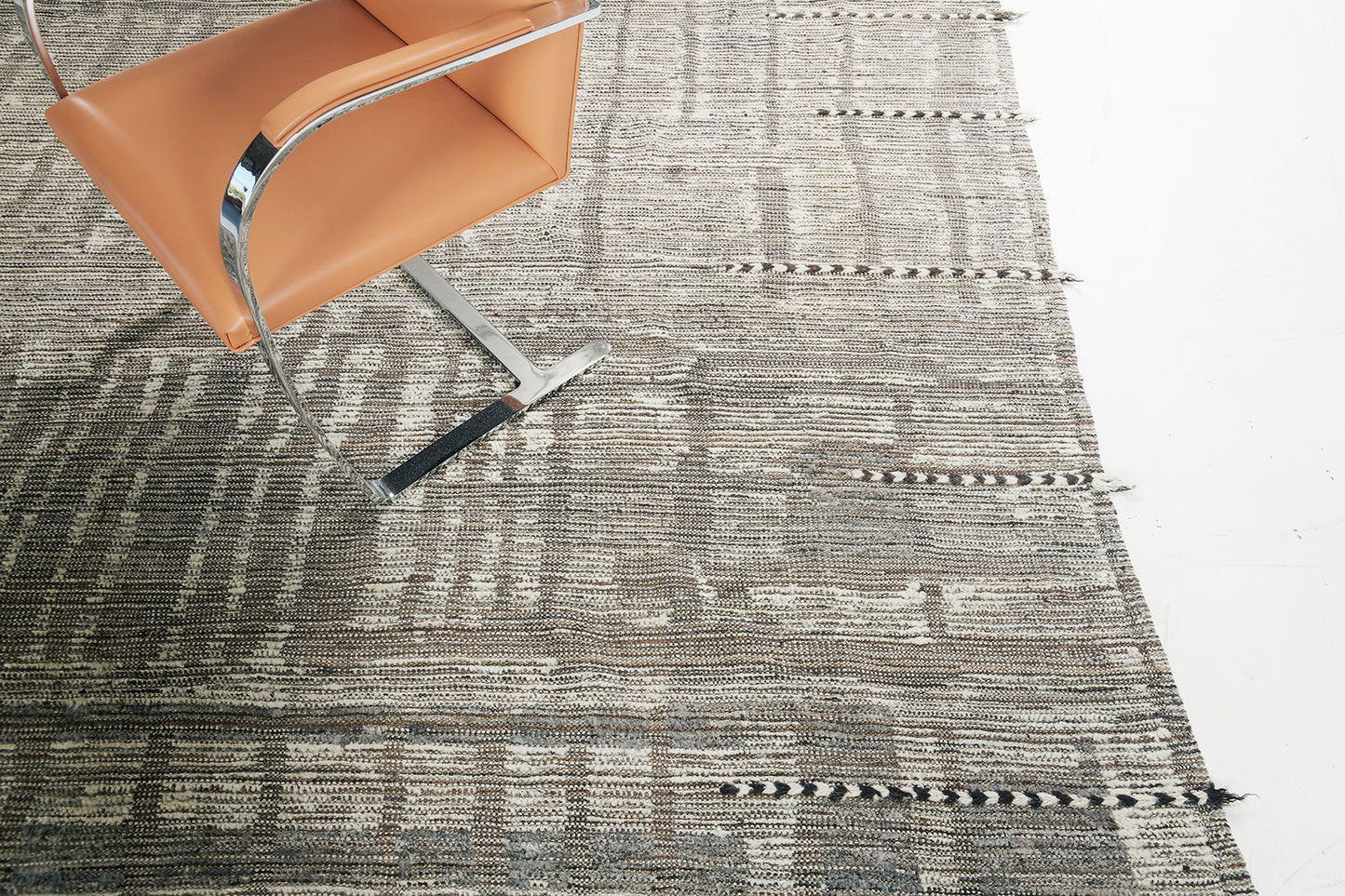 Modern Rug Image 11367 Tamarix, Atlas Collection, Seasons