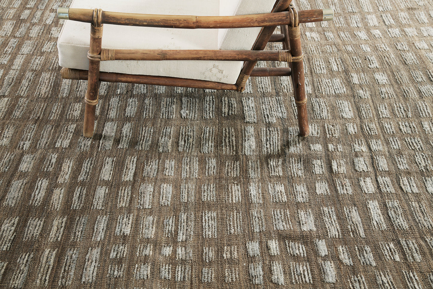 Modern Rug Image 1146 Arezqi, Atlas Collection, Seasons