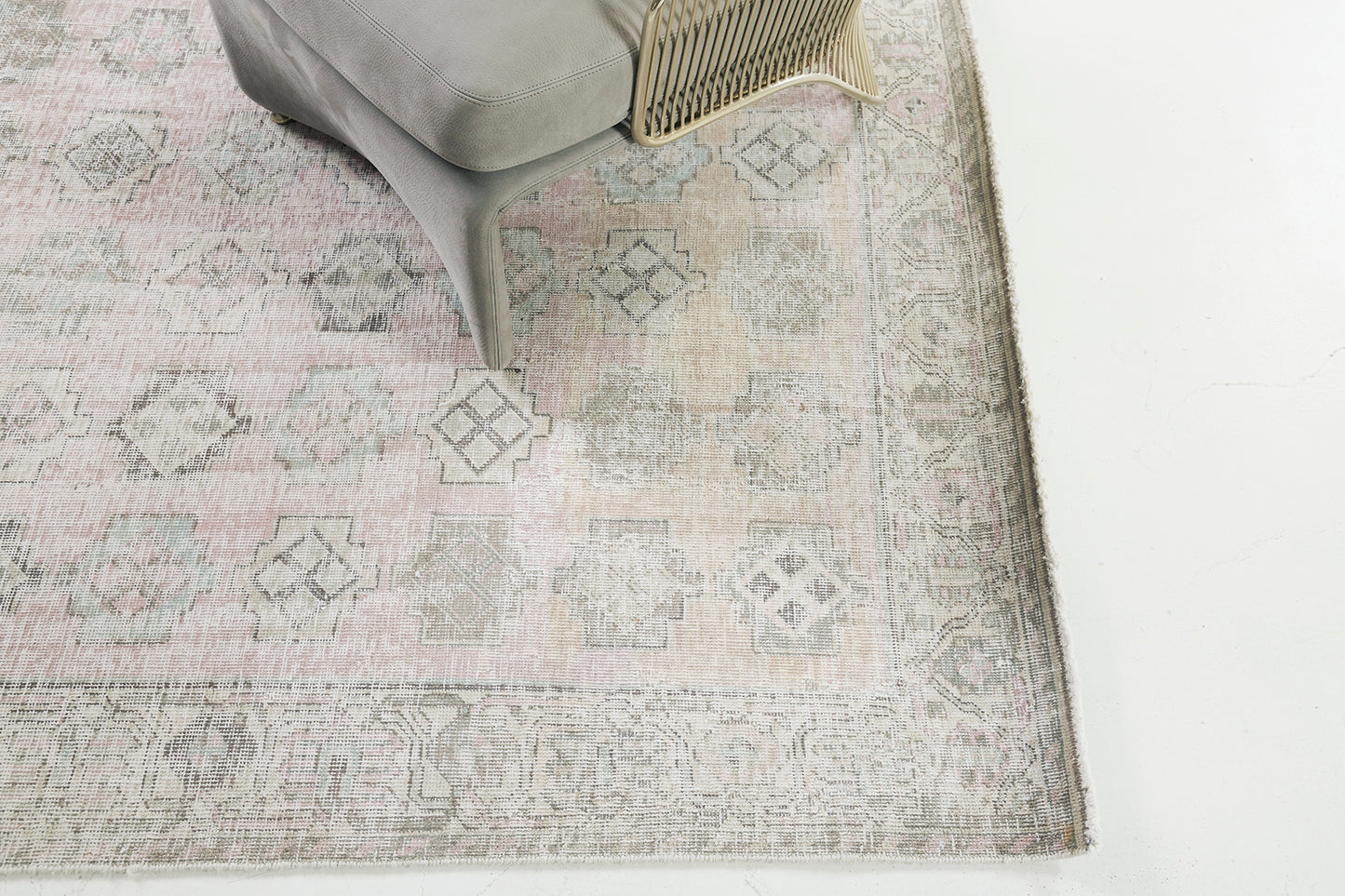 Persian Rug 3248 Vintage Persian Bakhtiari 29952
