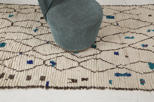 Modern Rug Image 12359 Vintage Moroccan Azilal Rug