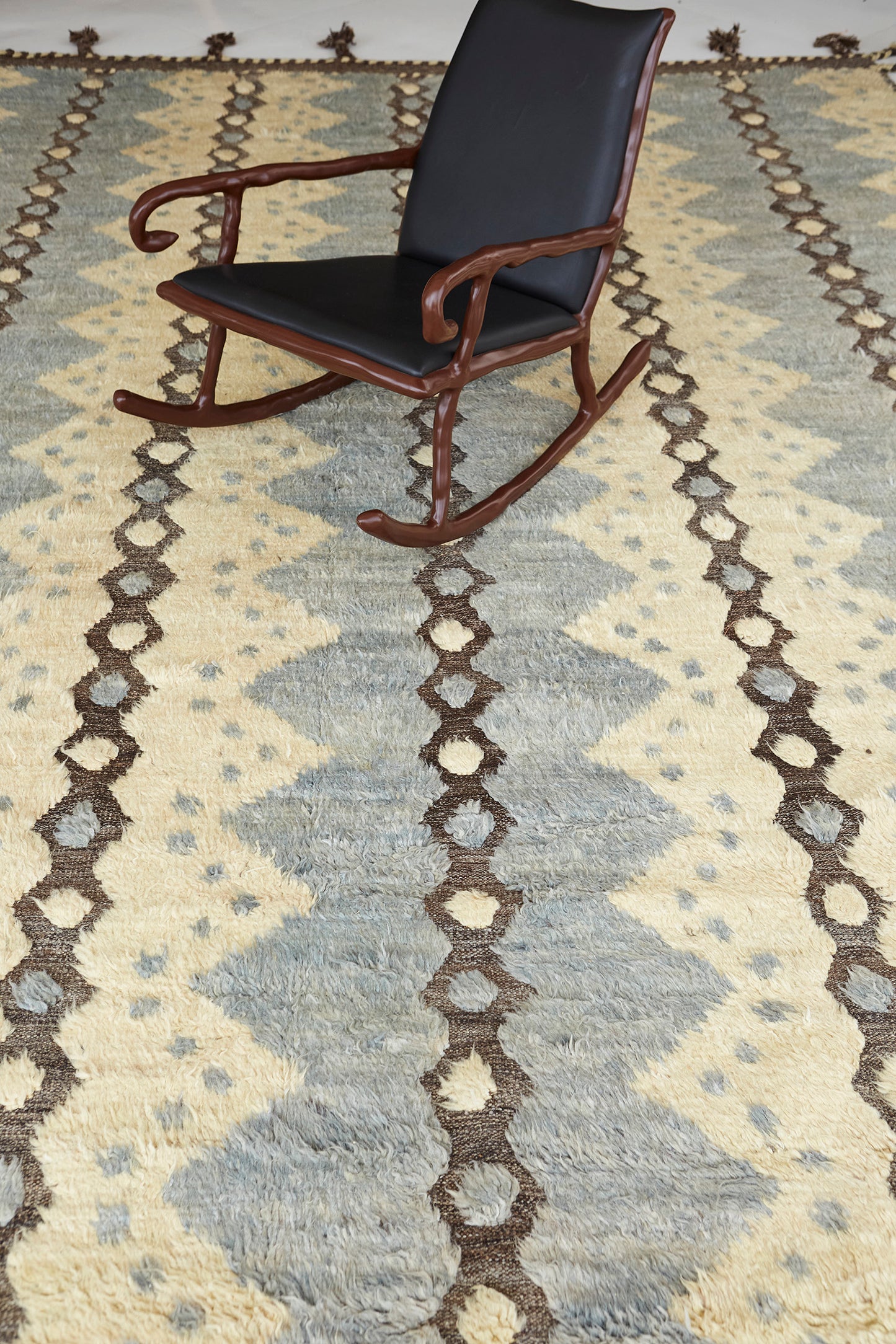 Modern Rug Image 7917 Modlina, Kust Collection
