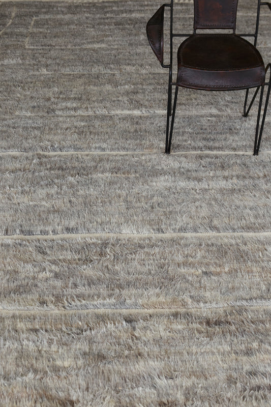 Modern Rug Image 2497 Cierzo, Haute Bohemian