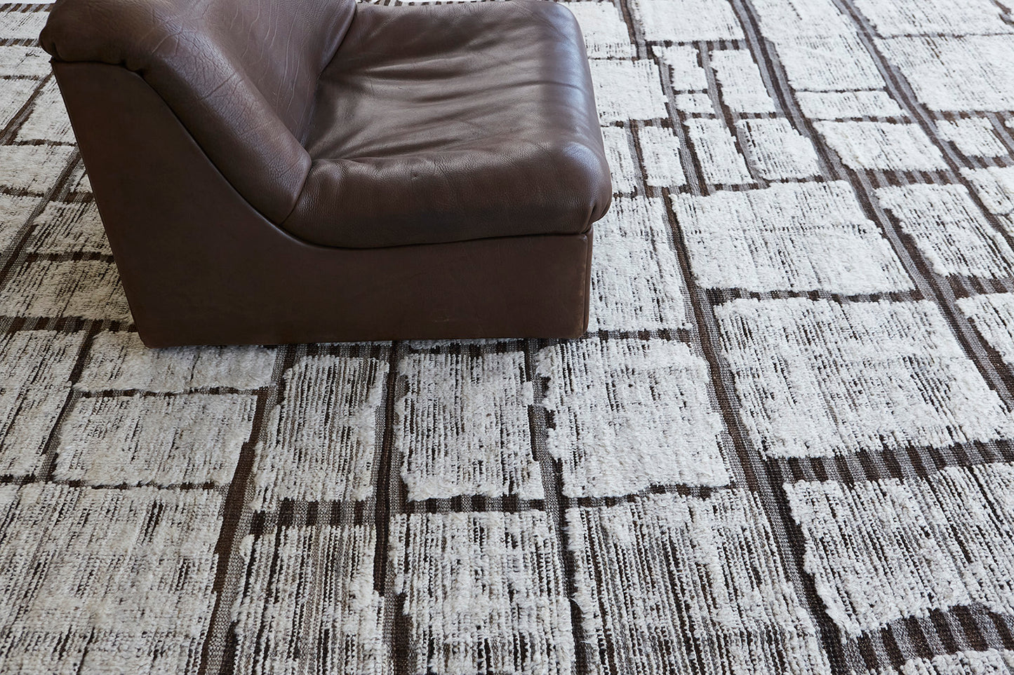 Modern Rug Image 6730 Maziere, Atlas Collection, Seasons