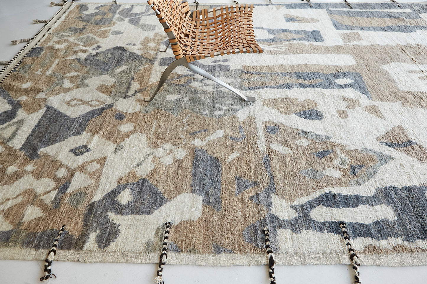 Modern Rug Image 11567 Tazekka, Atlas Collection