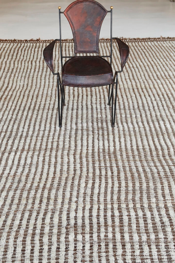 Modern Rug Image 4396 Fohn, Haute Bohemian, Seasons