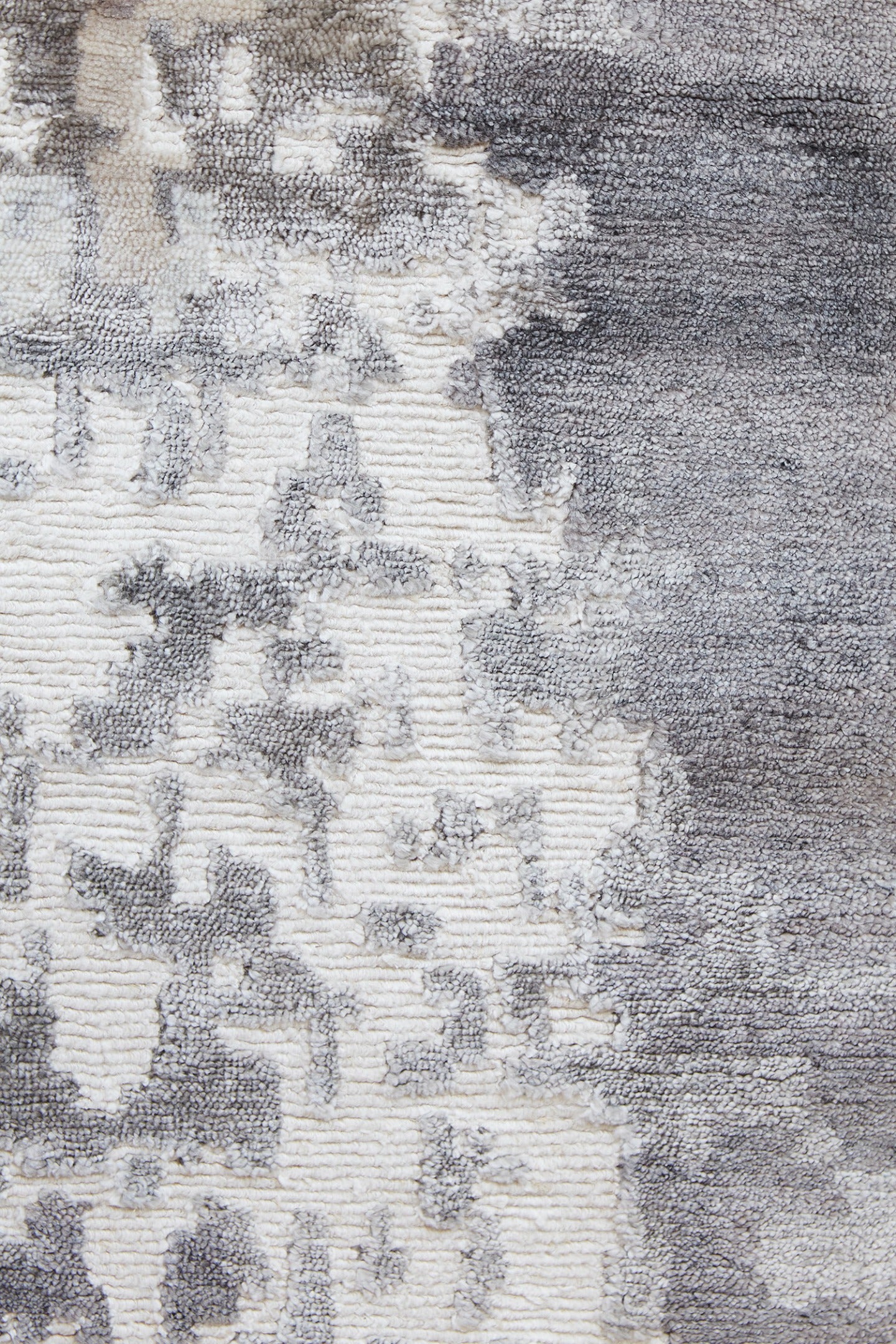 Zushani, Elan Collection