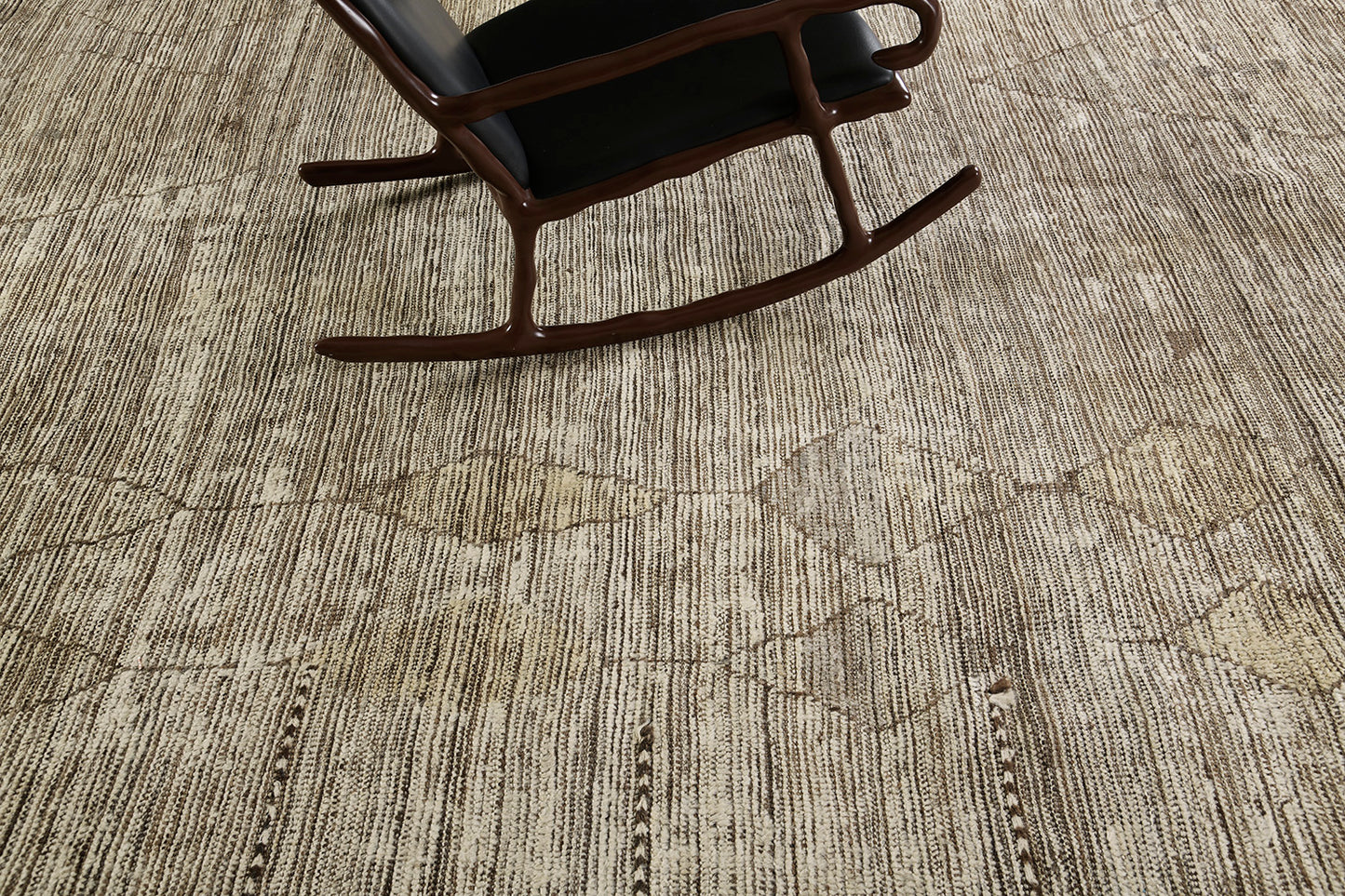 Modern Rug Image 5539 Izil, Atlas Collection, Seasons