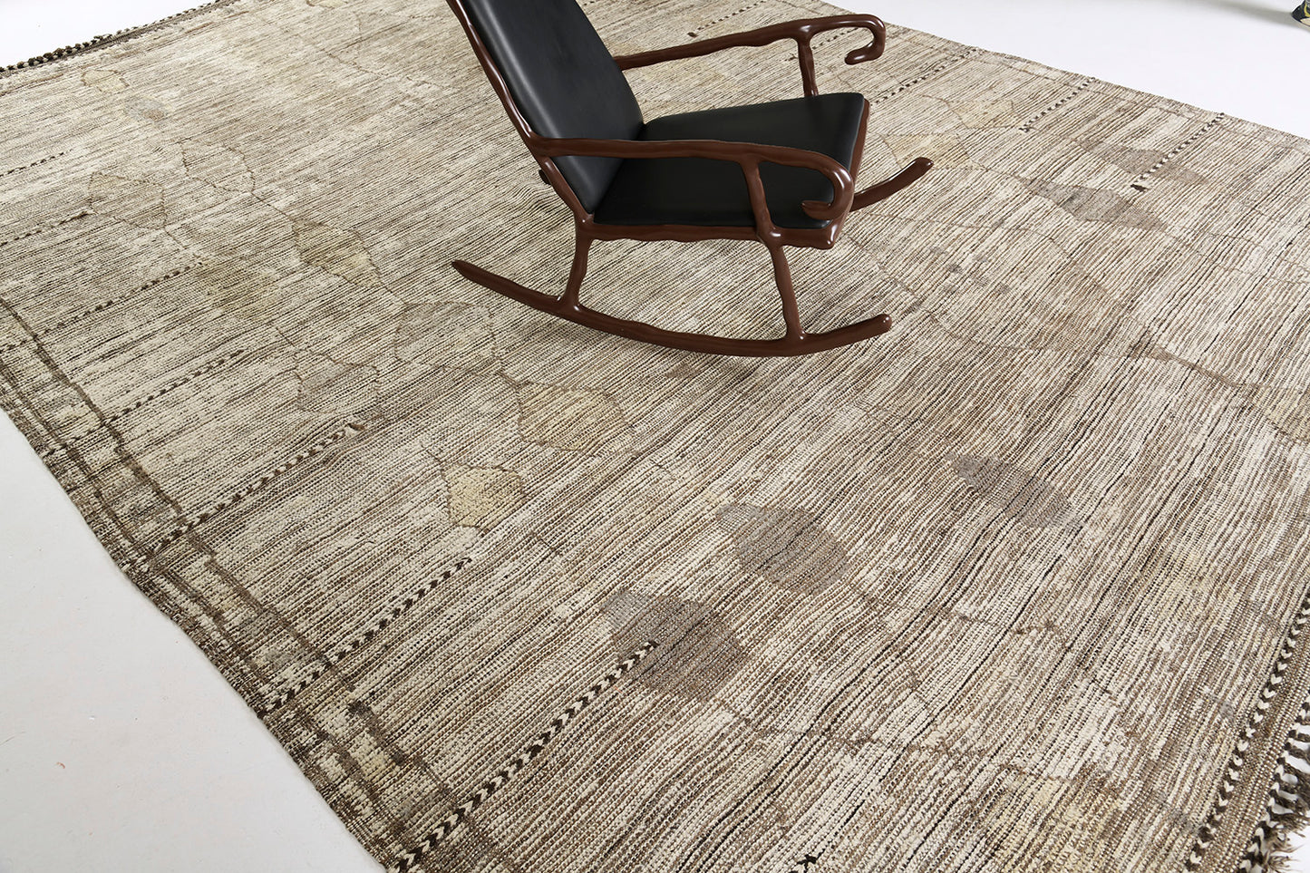 Modern Rug Image 5542 Izil, Atlas Collection, Seasons