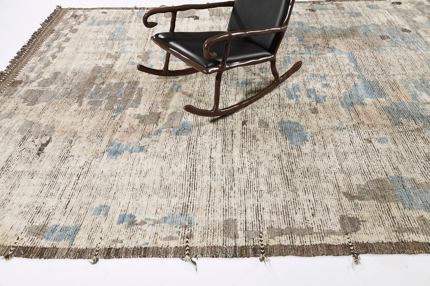 Modern Rug Image 14104 Zazate, Atlas Collection, Seasons