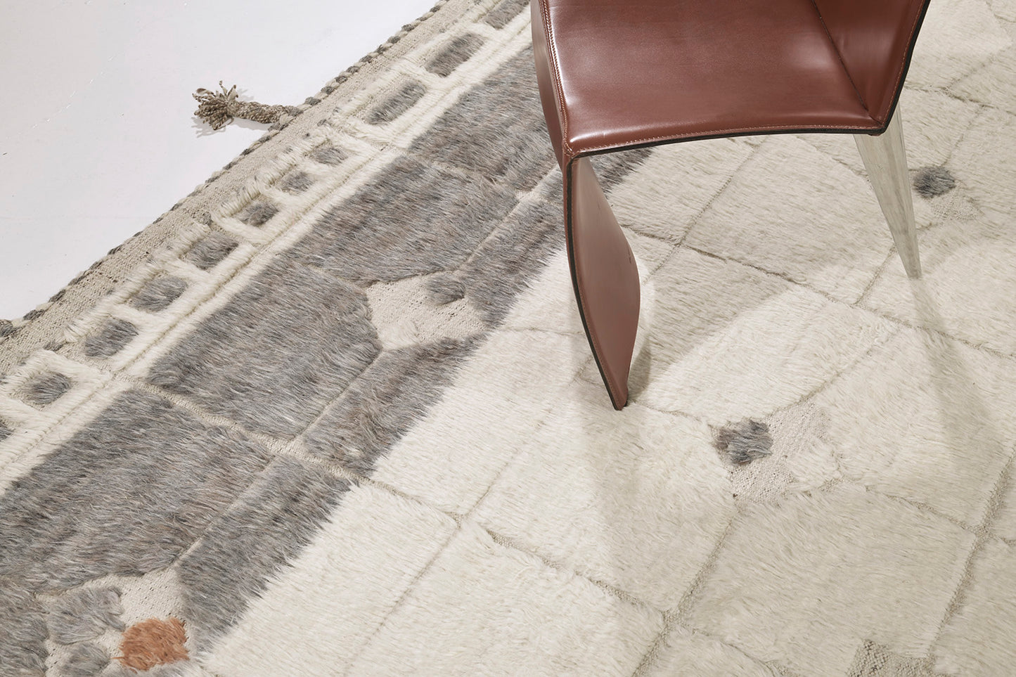 Modern Rug Image 9276 Pirouette, Kust Collection