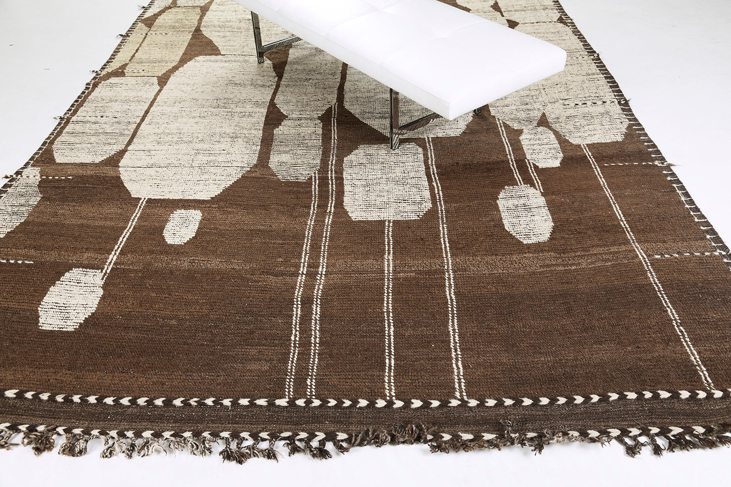 Modern Rug Image 556 Amapola, Atlas Collection, Seasons